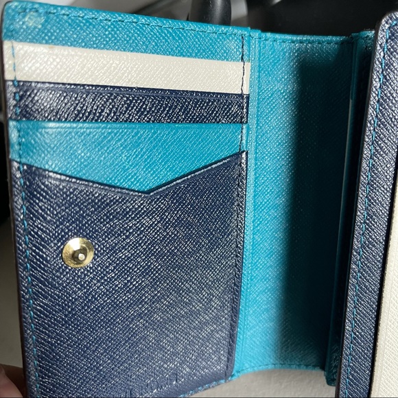 Michael Kors Tri-Fold Wallet Blue - Picture 7 of 16
